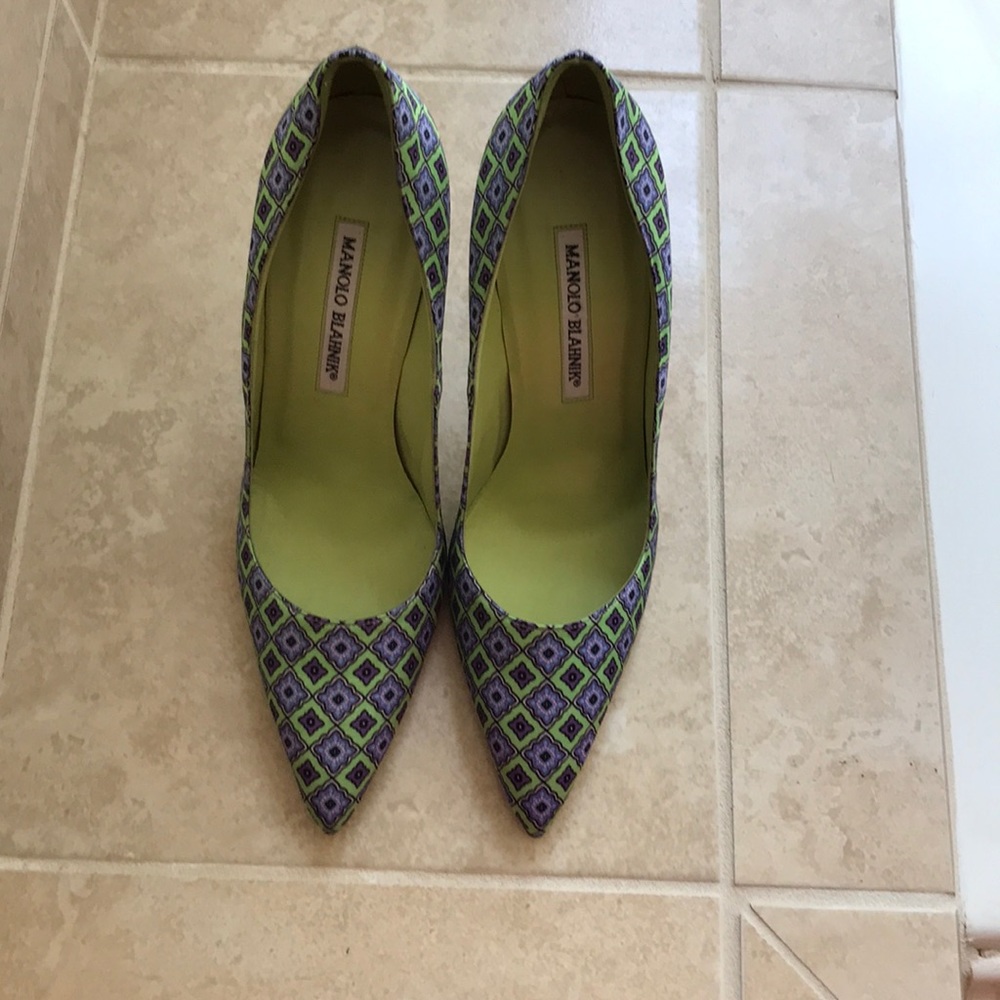 Manolo Blahnick pumps
